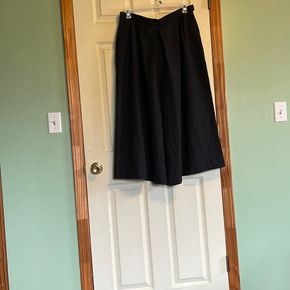 Split skirt
